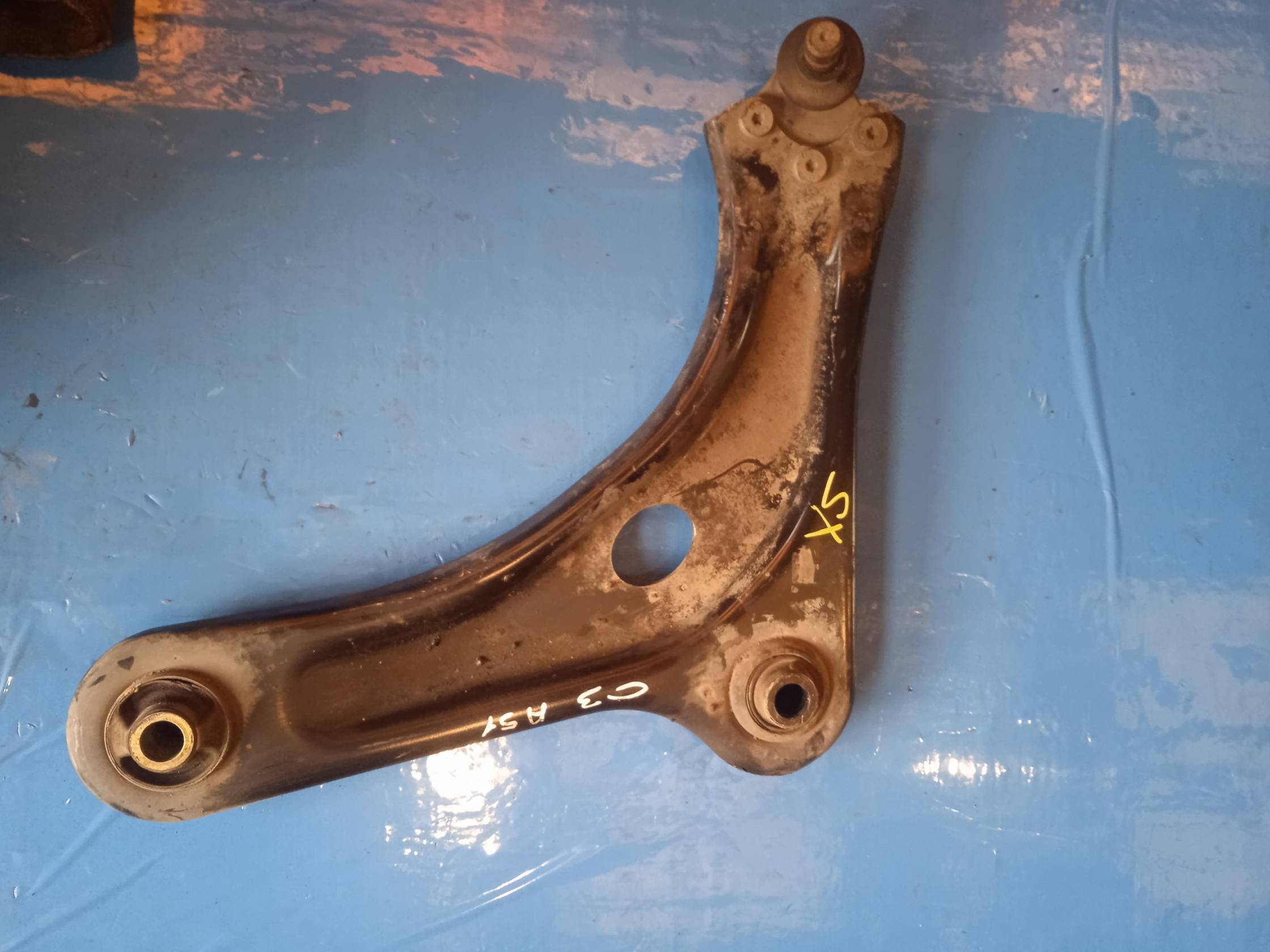 Braccio oscillante sosp. ant. sx.